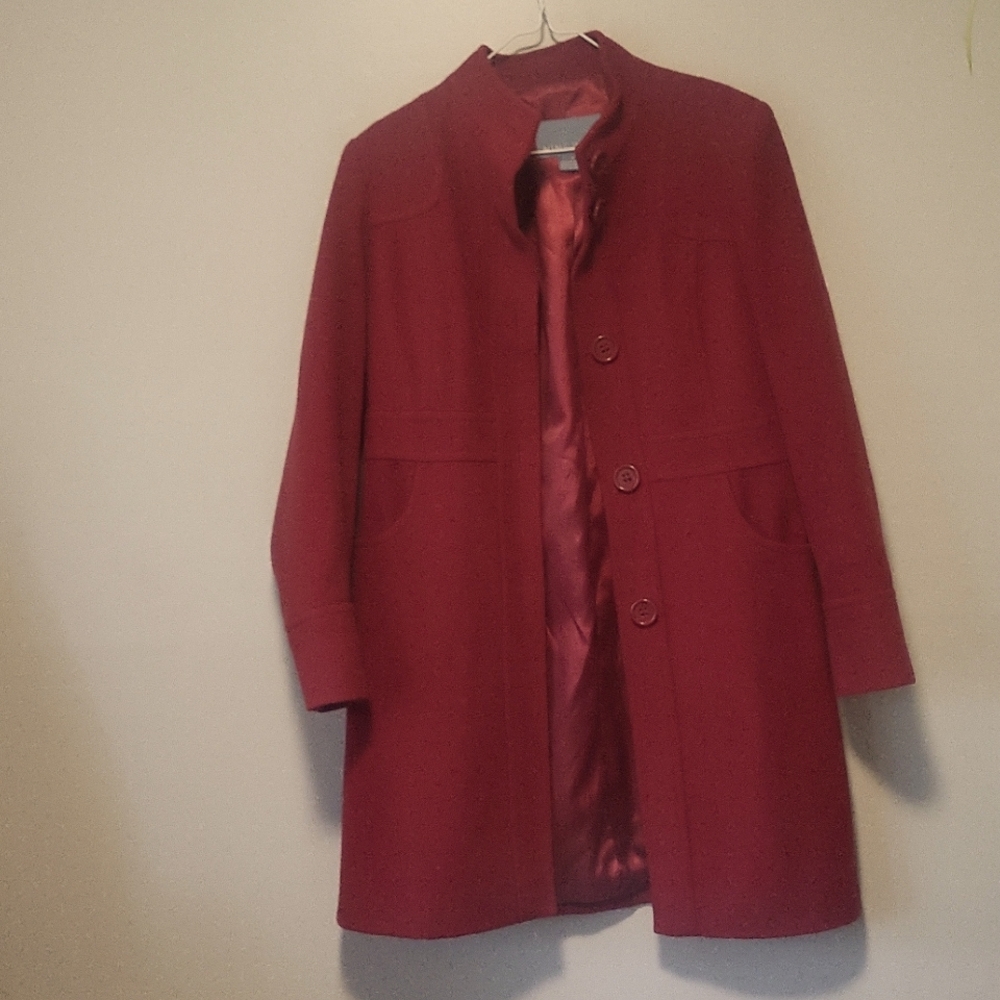 Nine West size 8 red wool winter coat